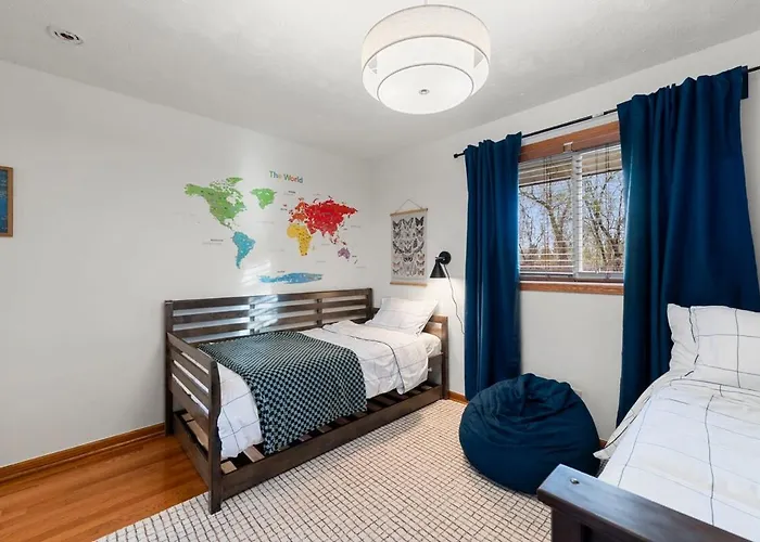 Casa vacanze Cozy Luxury 4br Near Airport Des Plaines
