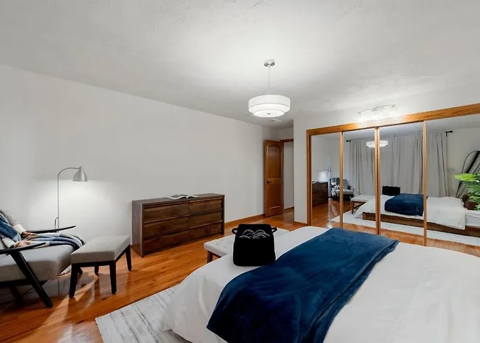 Cozy Luxury 4br Near Airport Des Plaines