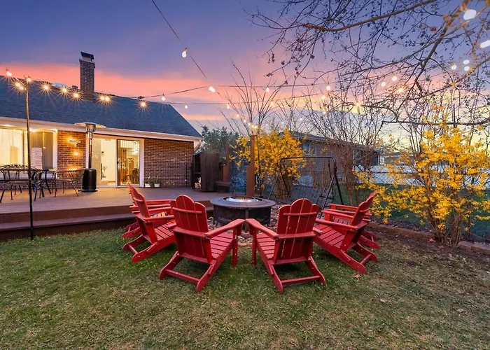 Cozy Luxury 4br Near Airport Casa vacanze